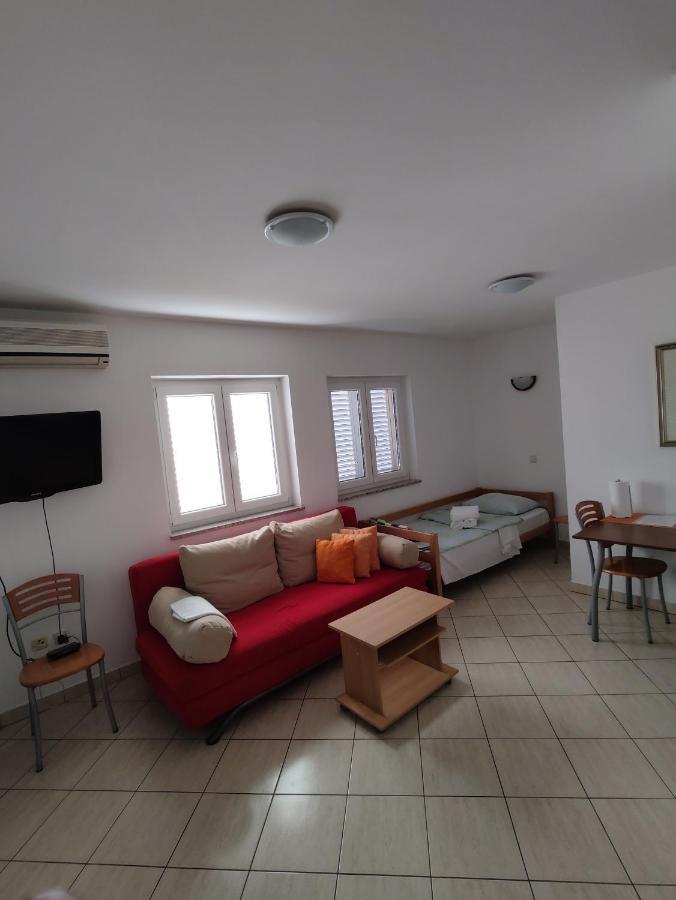 Apartments Markota Sukošan Kültér fotó