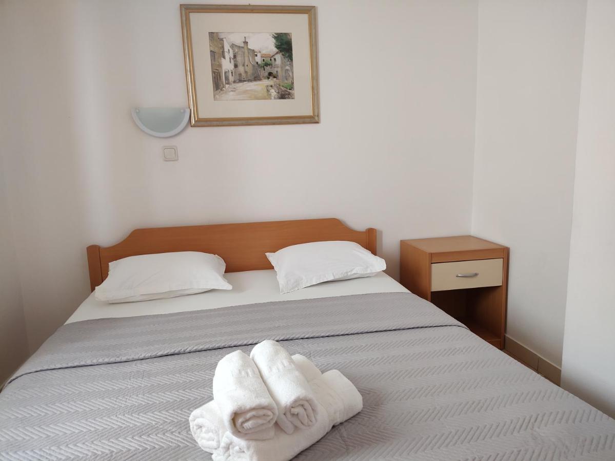 Apartments Markota Sukošan Kültér fotó